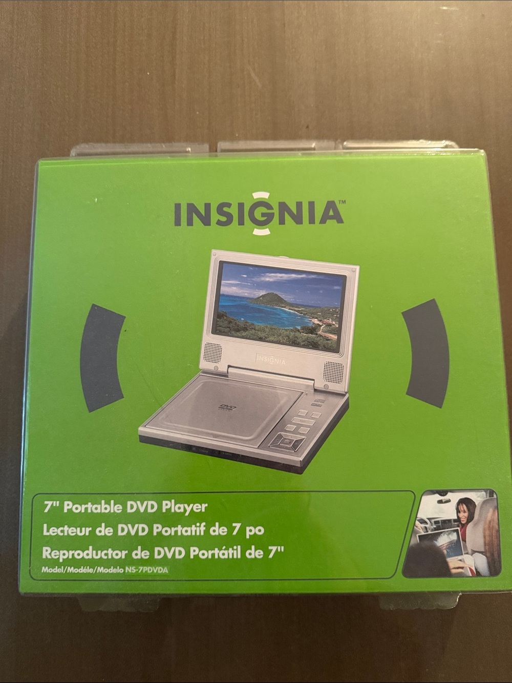 Insignia 7" Portable DVD Player - Silver